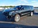 Cadillac Escalade Platinum Image 4