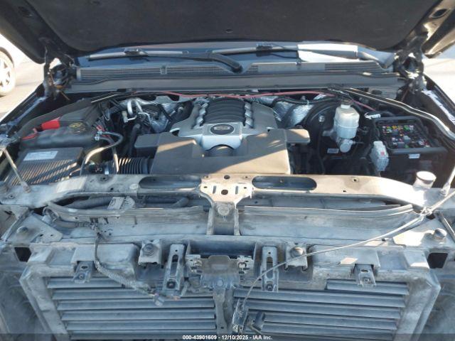 Cadillac Escalade Platinum Image 10