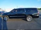 Cadillac Escalade Platinum Image 17