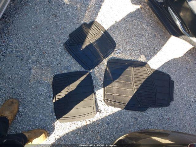 Dodge Dart Sxt Image 2