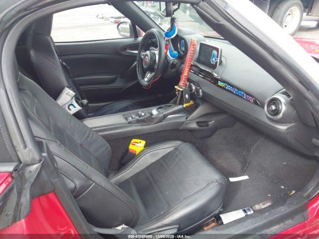 FIAT 124 Spider Lusso Image 12