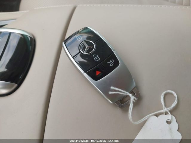 Mercedes-Benz S-Class Image 7