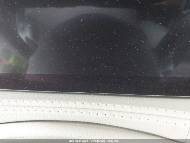 Mercedes-Benz S-Class Image 19