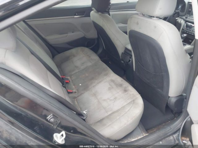 Hyundai ELANTRA Se Image 6