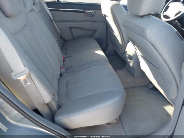 Hyundai SANTA FE Gls Image 9