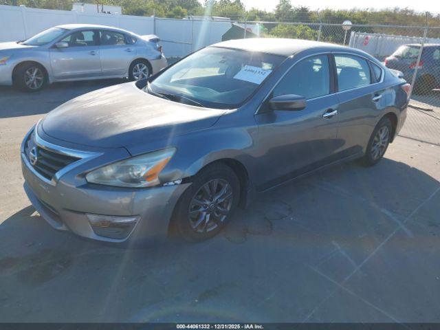 Nissan Altima 2.5 S Image 6
