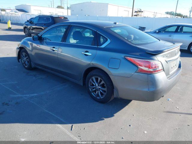 Nissan Altima 2.5 S Image 7