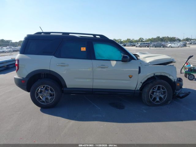 Ford Bronco Badlands Image 11