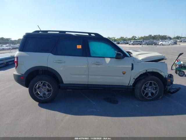 Ford Bronco Badlands Image 11