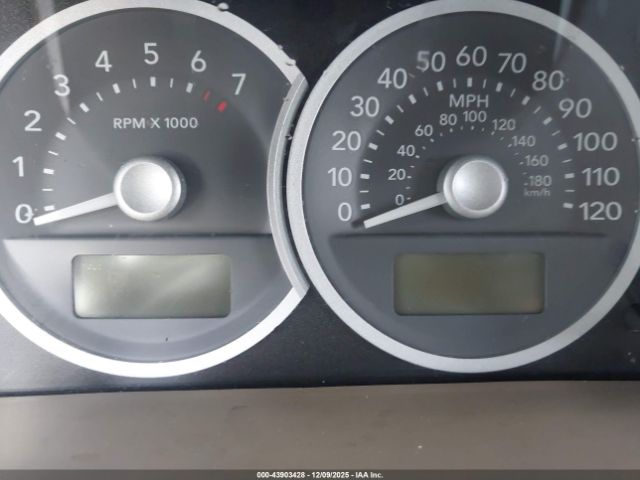 Mercury Mariner Image 15