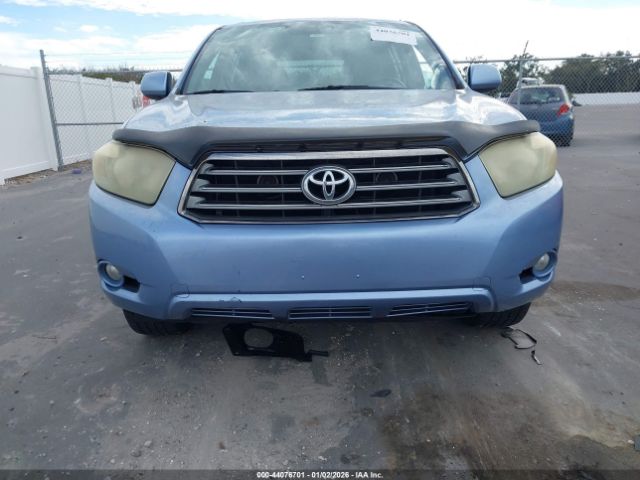 Toyota Highlander Sport Image 7