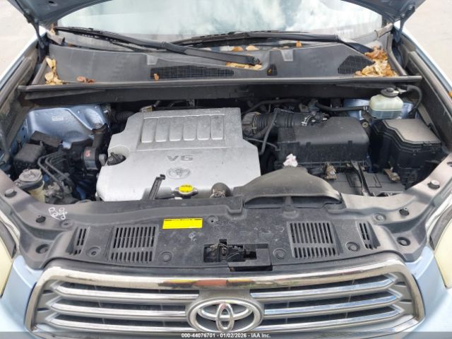 Toyota Highlander Sport Image 8