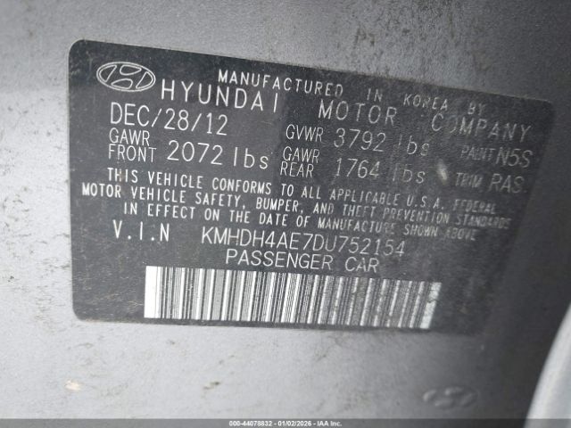 Hyundai ELANTRA Gls Image 6