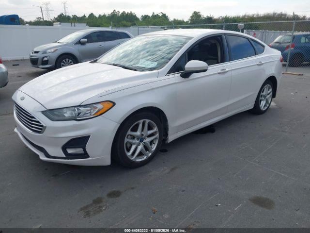 Ford Fusion Se Image 3