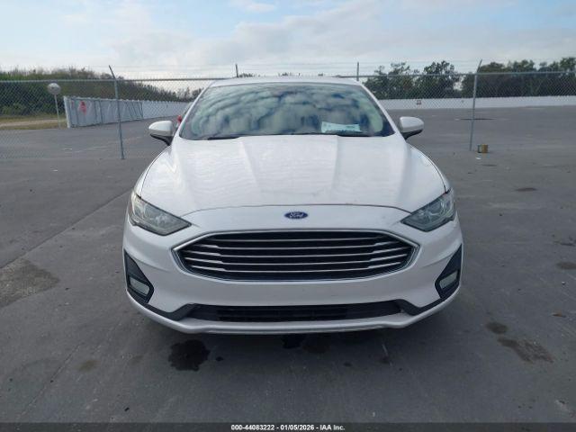 Ford Fusion Se Image 11