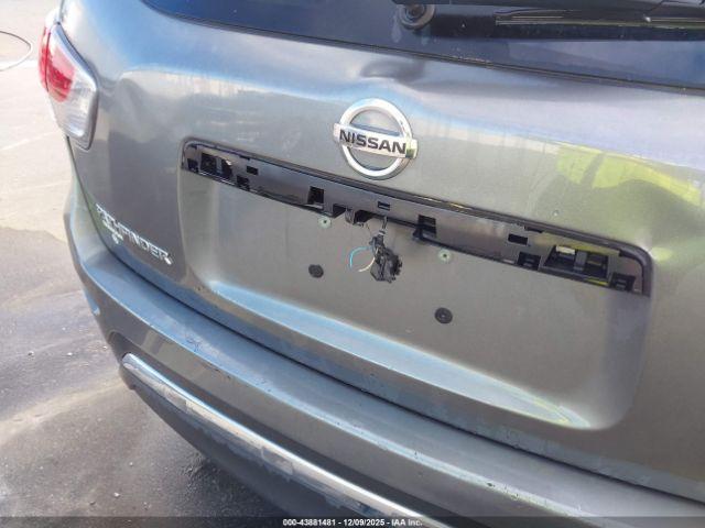 Nissan Pathfinder S Image 13