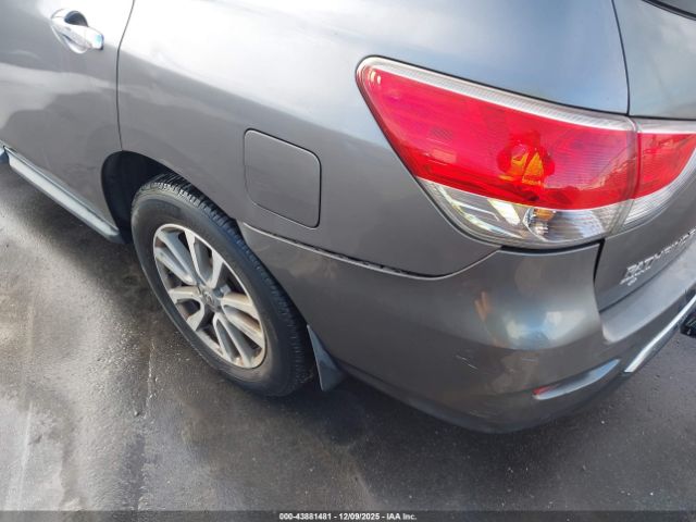 Nissan Pathfinder S Image 14