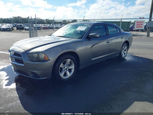 Dodge Charger Se Image 9