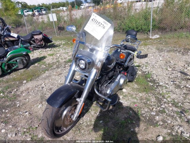 Harley-Davidson Flfbs Fat Boy 114 Image 3