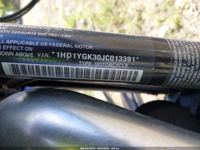 Harley-Davidson Flfbs Fat Boy 114 Image 8