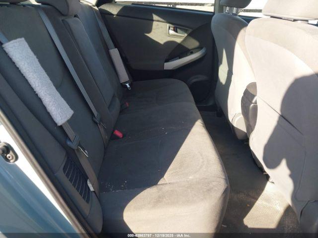 Toyota Prius Image 17