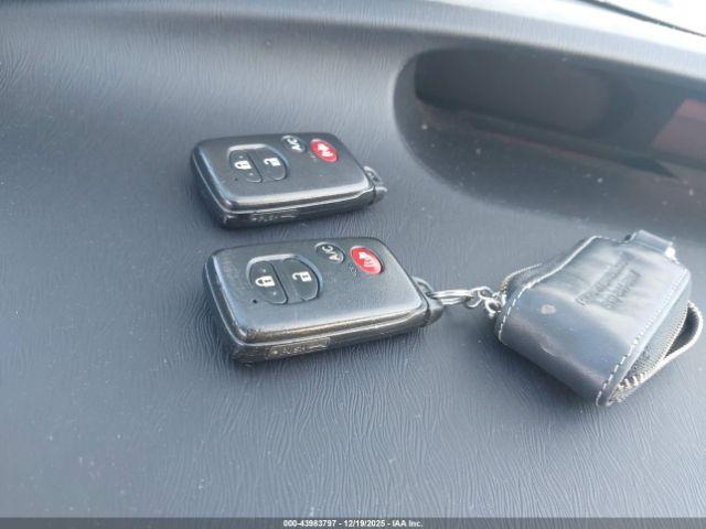 Toyota Prius Image 3