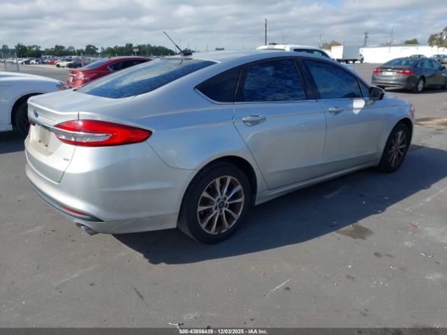 Ford Fusion Se Image 5