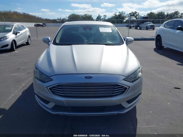 Ford Fusion Se Image 2