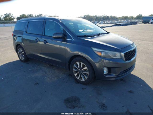  Salvage Kia Sedona