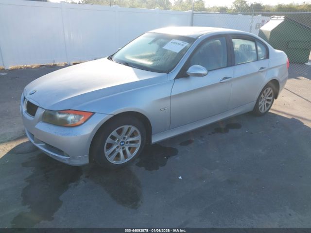 BMW 3 Series Image 3