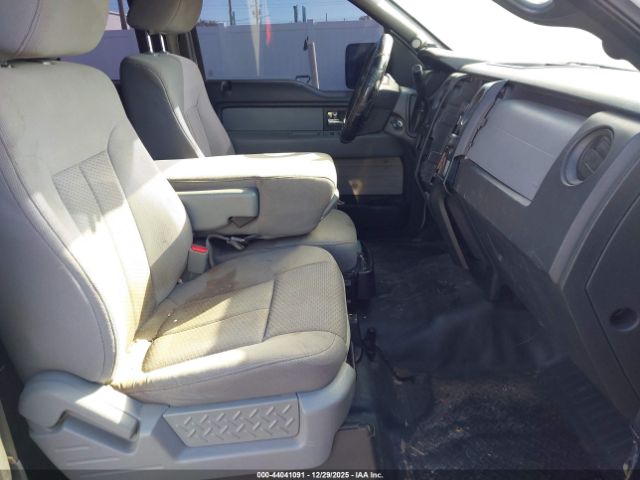 Ford F-150 Xl Image 12