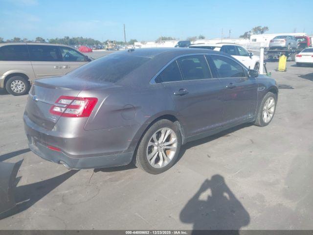 Ford Taurus Sel Image 6