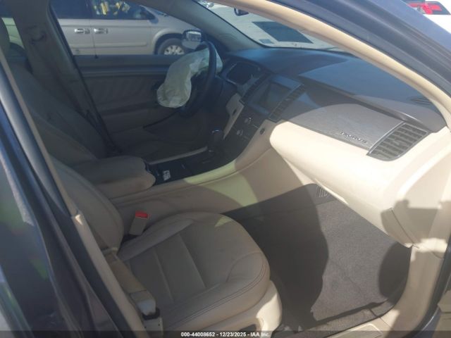 Ford Taurus Sel Image 10