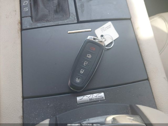 Ford Taurus Sel Image 11