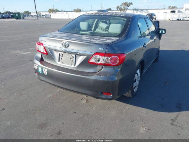 Toyota Corolla Le Image 16