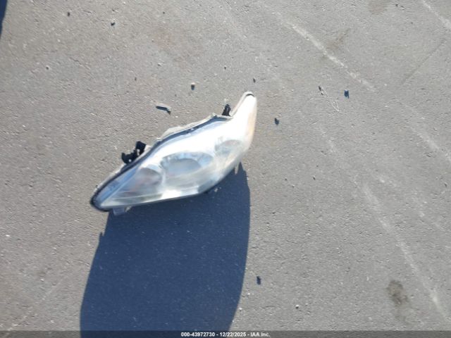 Toyota Corolla Le Image 4