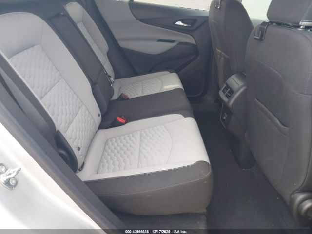 Chevrolet Equinox Fwd Lt Image 4