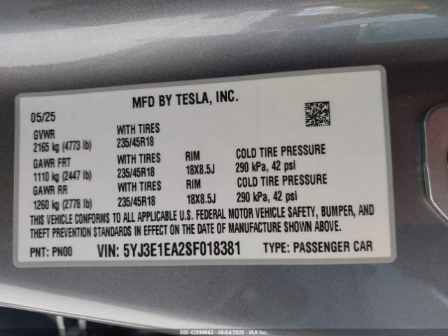 Tesla Model 3 Long Range Rear-wheel Drive Image 6