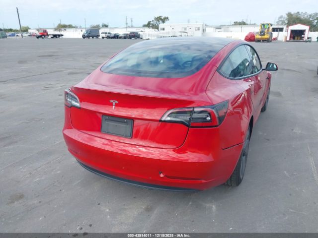 Tesla Model 3 Rear-wheel Drive Image 8