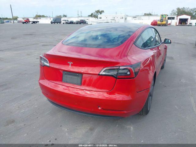 Tesla Model 3 Rear-wheel Drive Image 8