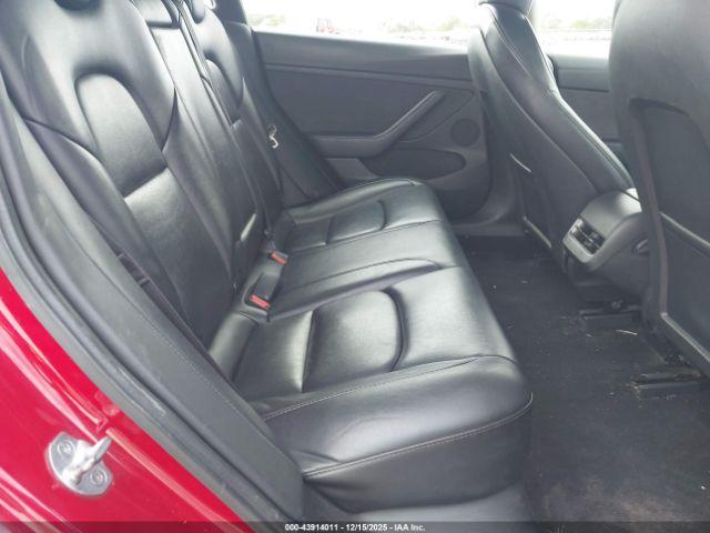 Tesla Model 3 Rear-wheel Drive Image 9