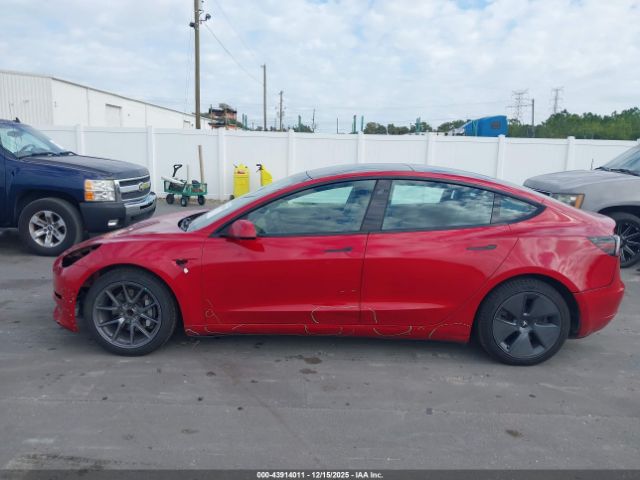 Tesla Model 3 Rear-wheel Drive Image 19