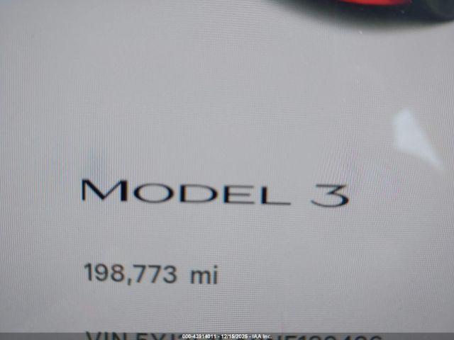 Tesla Model 3 Rear-wheel Drive Image 17