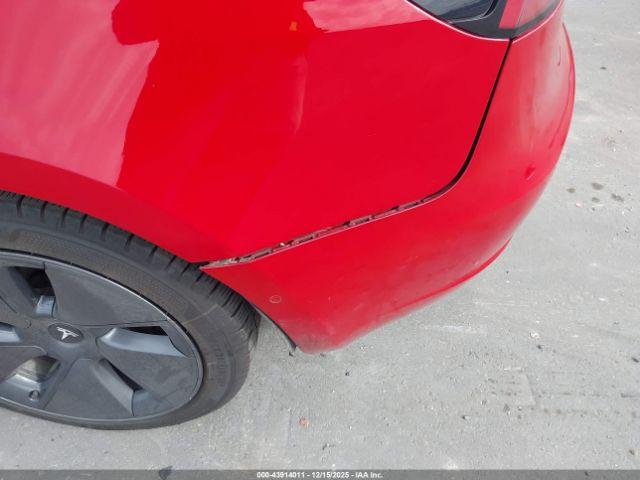 Tesla Model 3 Rear-wheel Drive Image 15