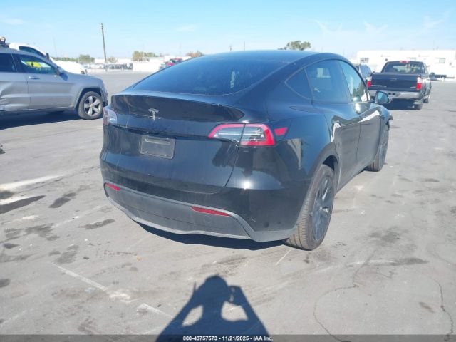 Tesla Model Y Long Range Dual Motor All-wheel Drive Image 4