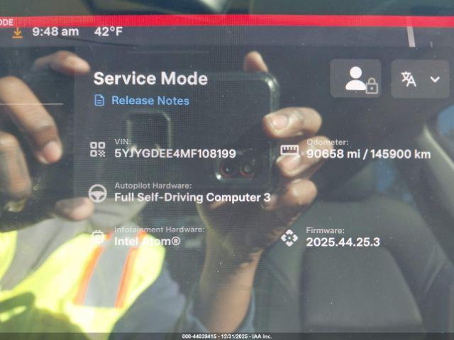 Tesla Model Y Long Range Dual Motor All-wheel Drive Image 6