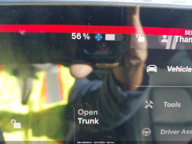 Tesla Model Y Long Range Dual Motor All-wheel Drive Image 14