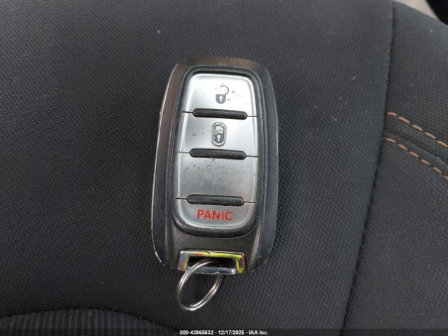 Chrysler Pacifica L Image 11