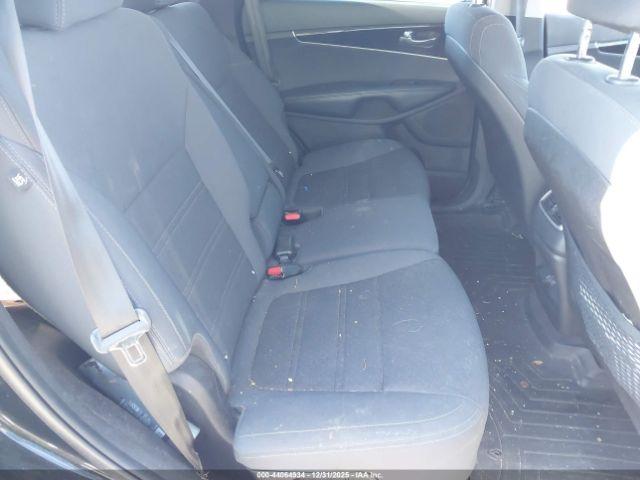 Kia Sorento 2.4l L Image 9