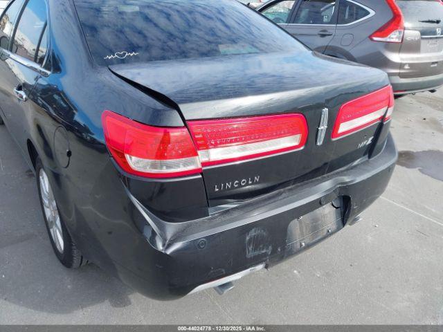 Lincoln MKZ Image 10